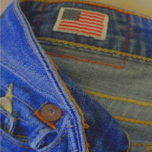 Y2K True religion brand flared jeans low rise with styled back pockets - Picture 4 of 5